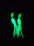 HiLo 30 lb Fishing Rig 2 Hooks Bait 2.5" GLOW B2 Squid Teasers Fluke Sea Bass1